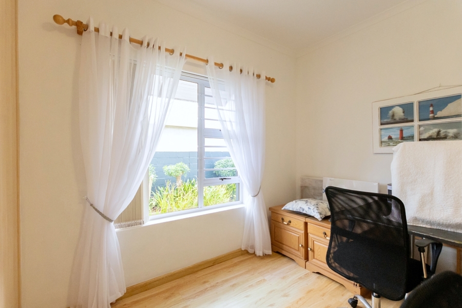 4 Bedroom Property for Sale in Country Club Western Cape